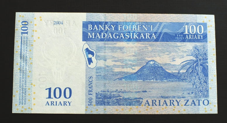 100 ariary Madagaskar