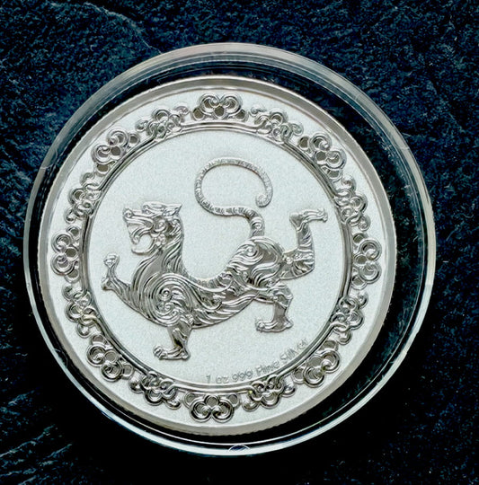 Niue 2 dolary  White Tiger  (1 OZ Ag) - 2019 r.